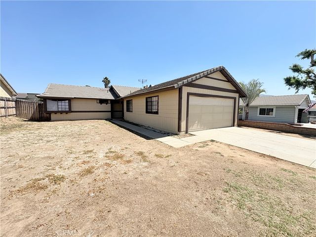 23214 Sonnet, Moreno Valley, CA 92557