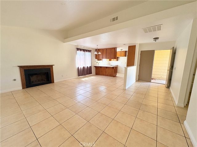 23214 Sonnet, Moreno Valley, CA 92557