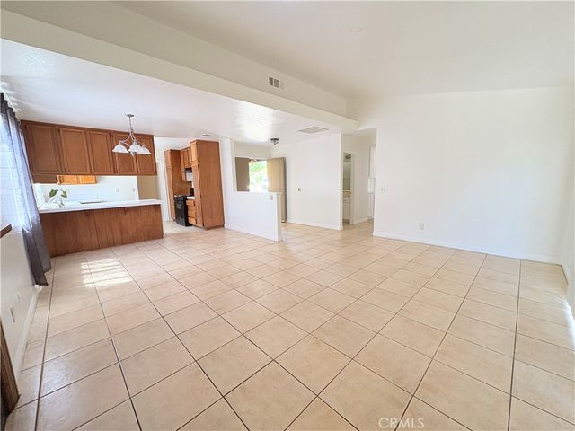 23214 Sonnet, Moreno Valley, CA 92557