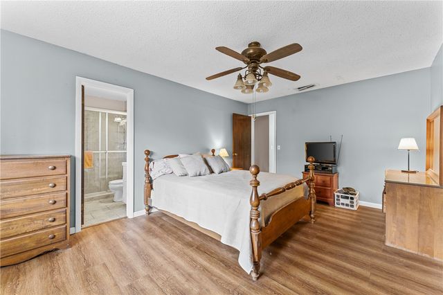 1703 W Emma Avenue, Springdale, AR 72762