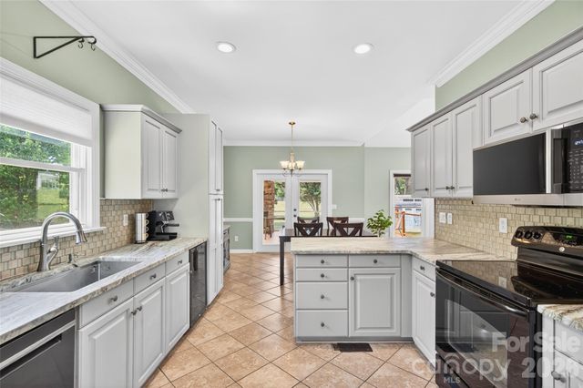 12514 Willow Grove Way, Huntersville, NC 28078