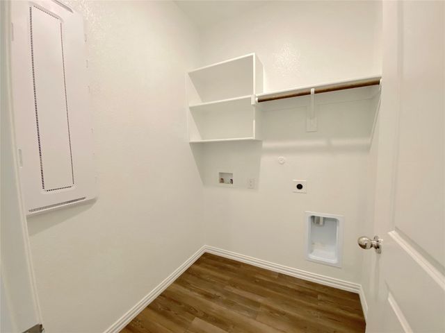 565 Pueblo Bonito Trail, Fort Worth, TX 76052