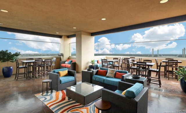 215 Center St Apt 203, San Antonio, TX 78202