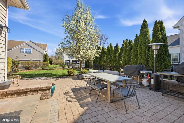 2177 RED BARN DR, Furlong, PA 18925