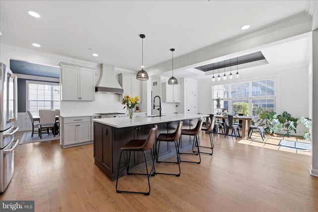 2177 RED BARN DR, Furlong, PA 18925