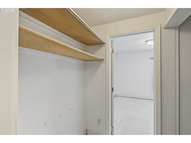 7287 Se JOHNSON St, Hillsboro, OR 97123