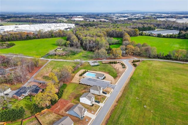 217 Pilcher Drive, Piedmont, SC 29673