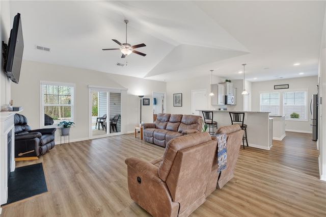 217 Pilcher Drive, Piedmont, SC 29673