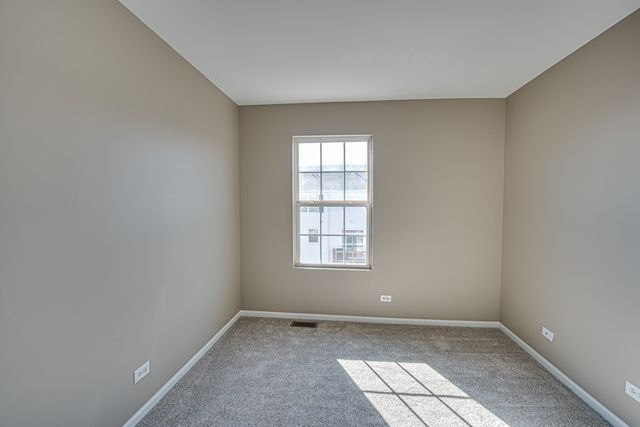 3783 Bailey Road 3783, Yorkville, IL 60560