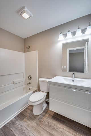 3783 Bailey Road 3783, Yorkville, IL 60560