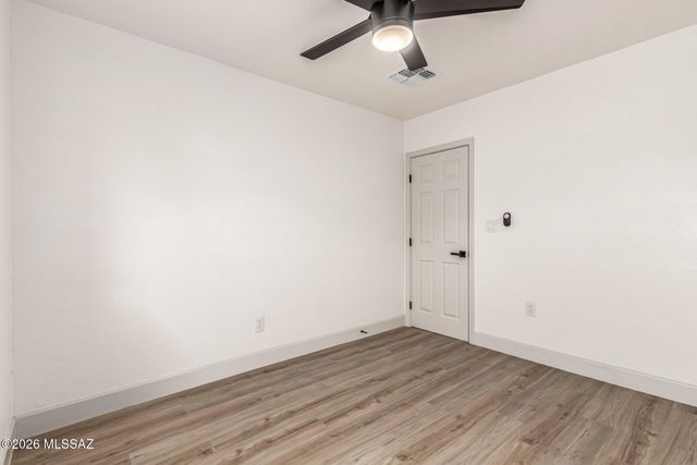 2032 E Florence Drive, Tucson, AZ 85719