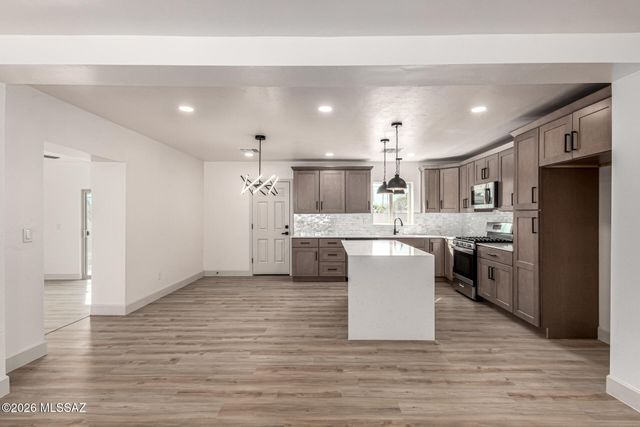 2032 E Florence Drive, Tucson, AZ 85719