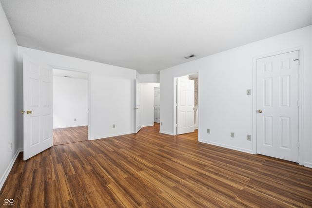 5624 N Jamestown, Mccordsville, IN 46055