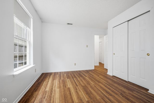 5624 N Jamestown, Mccordsville, IN 46055