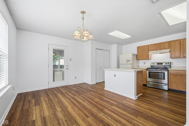 5624 N Jamestown, Mccordsville, IN 46055
