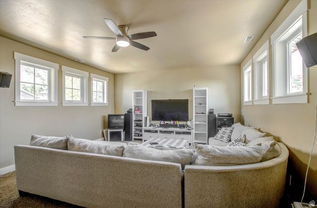 1602 E 350 S, Pleasant Grove, UT 84062