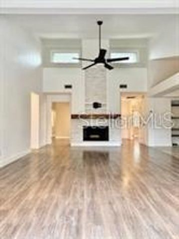 512 WIDEVIEW AVENUE, Tarpon Springs, FL 34689