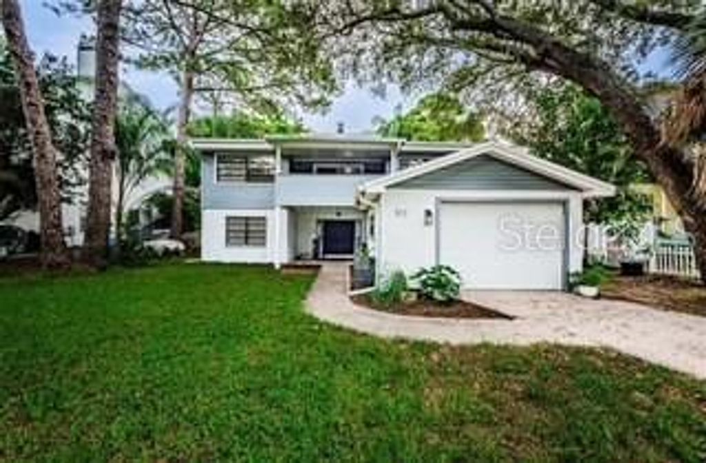 512 WIDEVIEW AVENUE, Tarpon Springs, FL 34689
