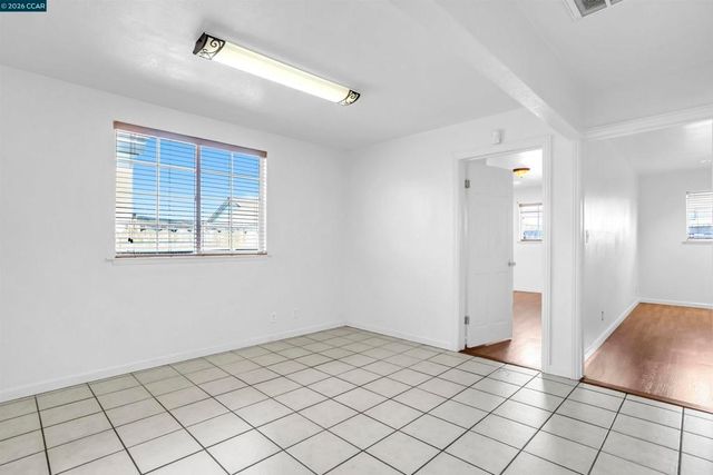 440 Marina Way, Richmond, CA 94804