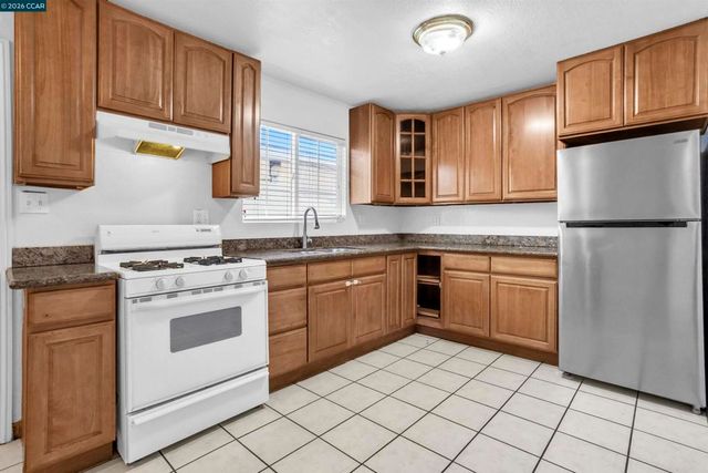 440 Marina Way, Richmond, CA 94804