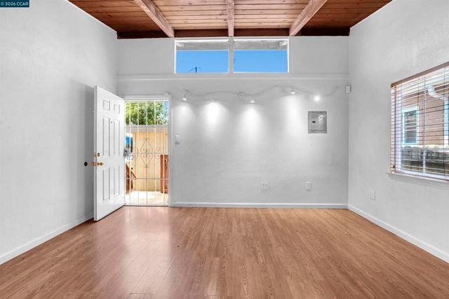 440 Marina Way, Richmond, CA 94804