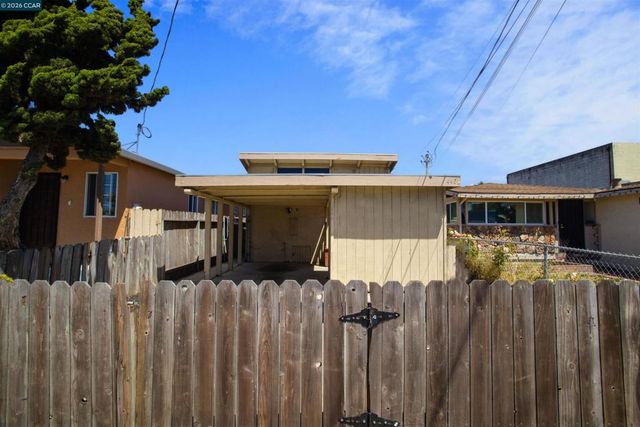 440 Marina Way, Richmond, CA 94804