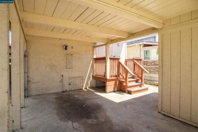 440 Marina Way, Richmond, CA 94804