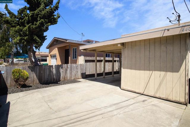 440 Marina Way, Richmond, CA 94804