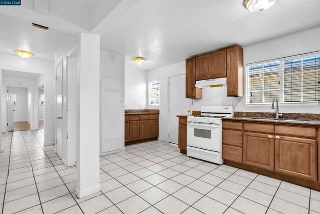 440 Marina Way, Richmond, CA 94804