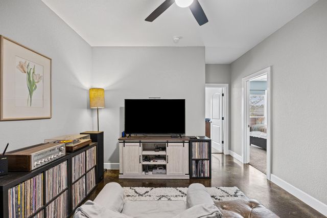 204 Joshua DR, Georgetown, TX 78633