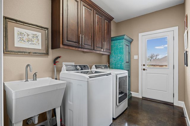 204 Joshua DR, Georgetown, TX 78633