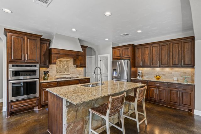 204 Joshua DR, Georgetown, TX 78633