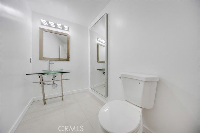 1401 S Bentley Avenue 203, Los Angeles, CA 90025