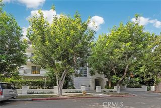 1401 S Bentley Avenue 203, Los Angeles, CA 90025