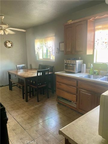 1218 Elm, Beaumont, CA 92223