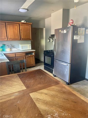 1218 Elm, Beaumont, CA 92223