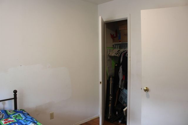 317 Stearns, Haysville, KS 67060