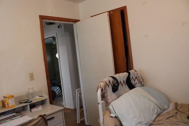 317 Stearns, Haysville, KS 67060