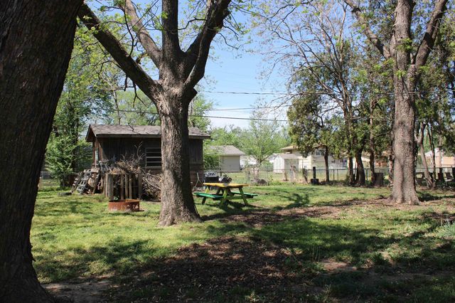 317 Stearns, Haysville, KS 67060