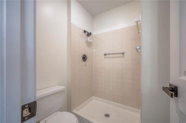 9415 W 122nd Street, Overland Park, KS 66213