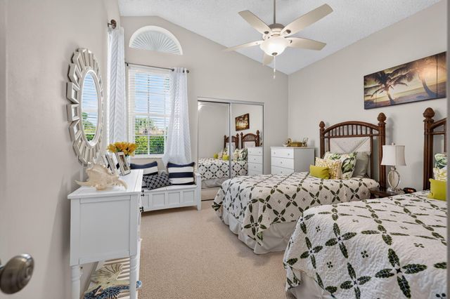 13910 Cross Pointe Court, Palm Beach Gardens, FL 33418