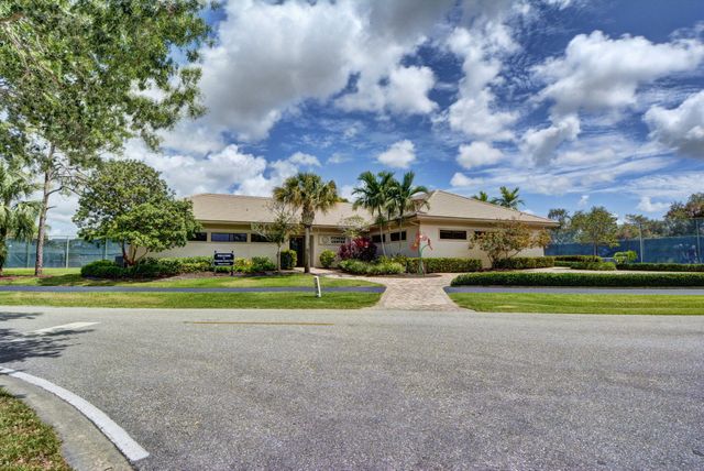 13910 Cross Pointe Court, Palm Beach Gardens, FL 33418