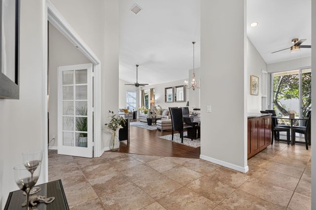 13910 Cross Pointe Court, Palm Beach Gardens, FL 33418