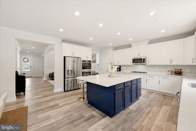 8604 KLEMKO WAY, Waldorf, MD 20603