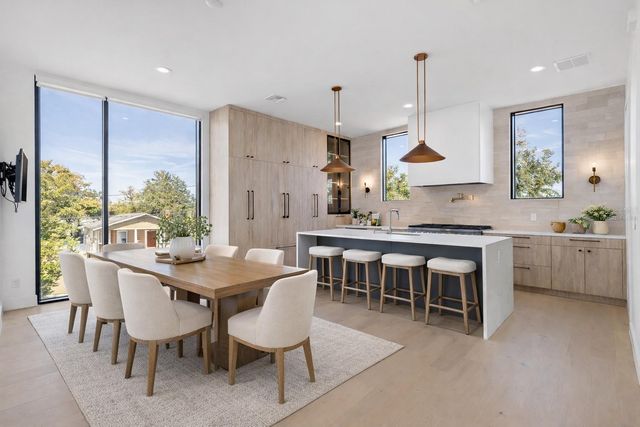 2707 N WOODROW AVENUE 3, Tampa, FL 33602