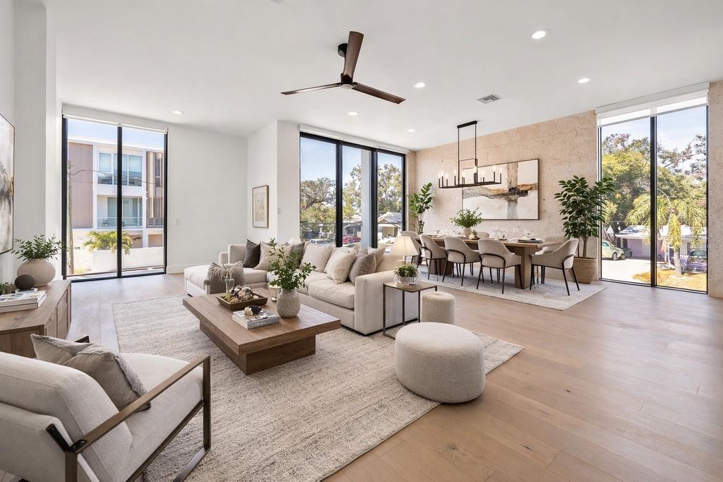 Image 17 of property listing at 2707 N WOODROW AVENUE 3, Tampa, FL 33602