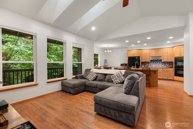14925 180th Place SE, Snohomish, WA 98290