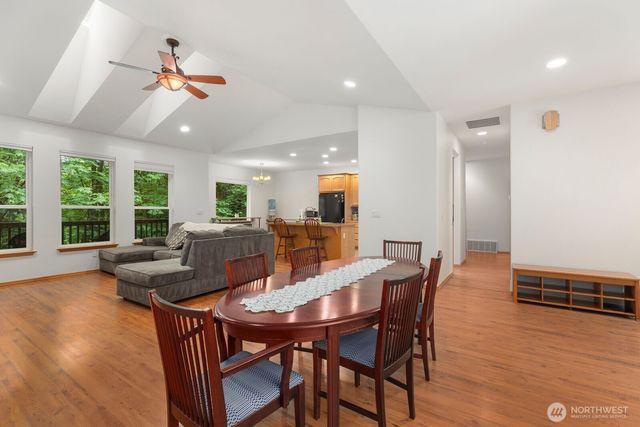 14925 180th Place SE, Snohomish, WA 98290