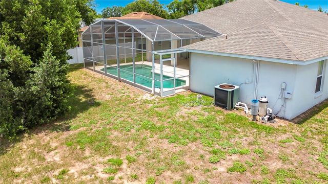 957 VIA BIANCA DRIVE, Davenport, FL 33896