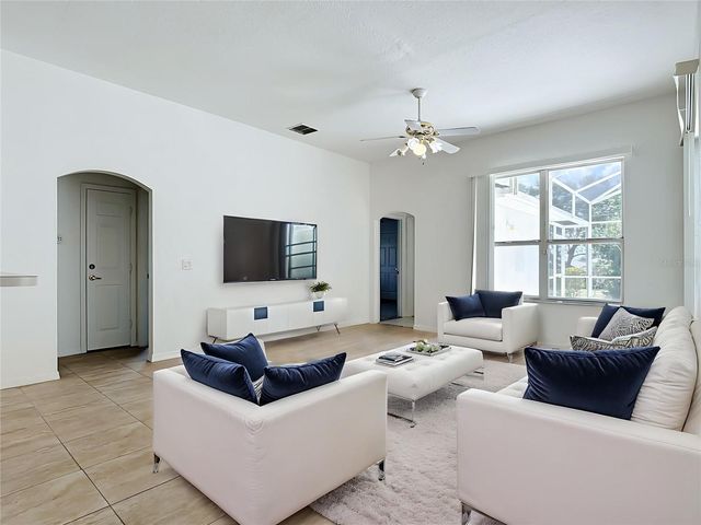 957 VIA BIANCA DRIVE, Davenport, FL 33896
